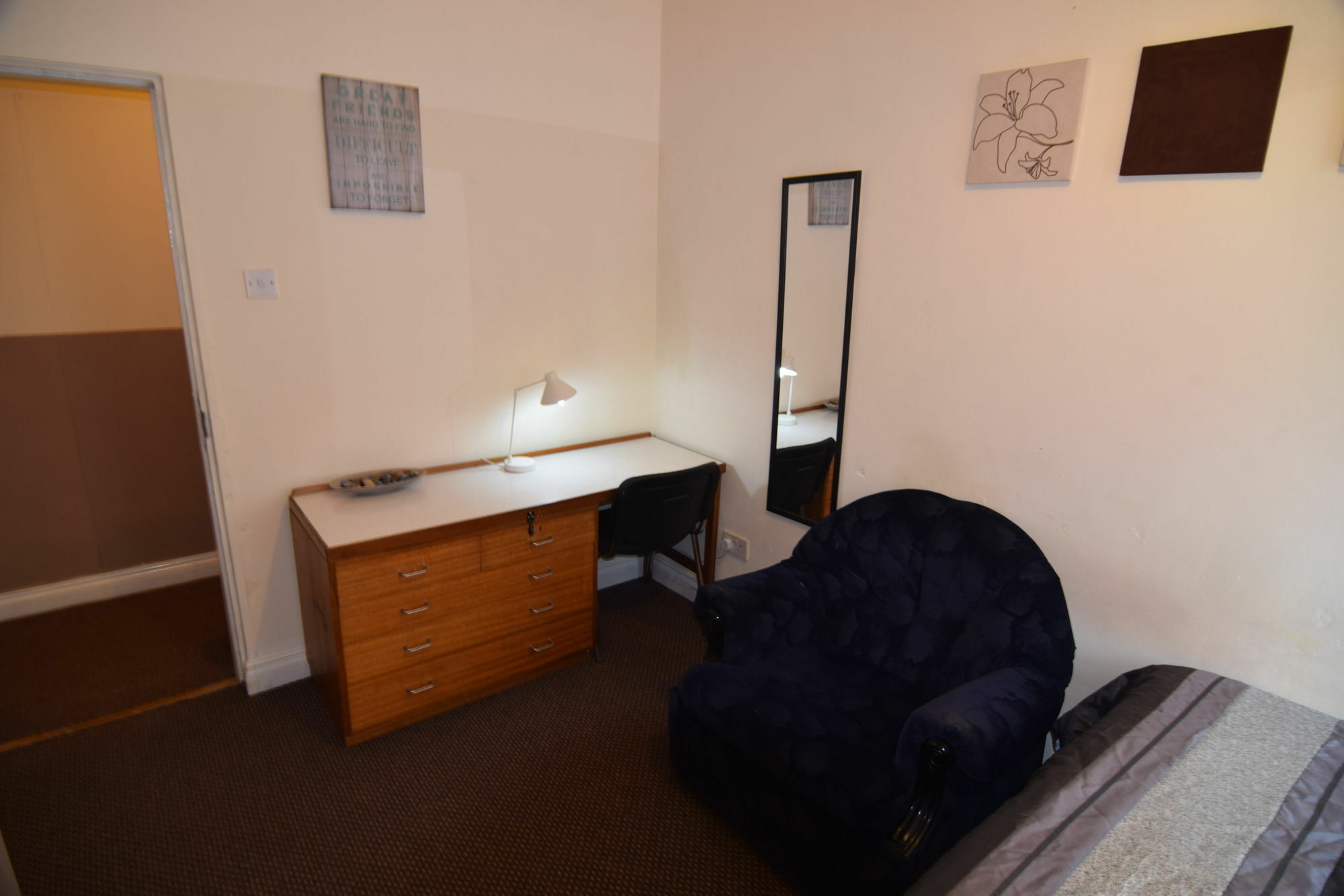 Manu'S Place Shared Apartments เบอร์มิงแฮม ภายนอก รูปภาพ